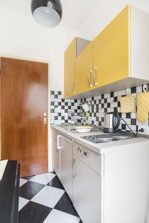 Paris Apartment *